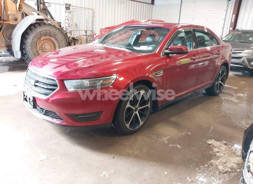 Photo 2 of 2015 Ford Taurus SEL (VIN 1FAHP2H86FG189568)