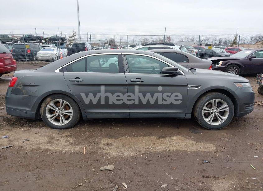 Photo 14 of 2016 Ford Taurus SEL (VIN 1FAHP2H86GG126889)