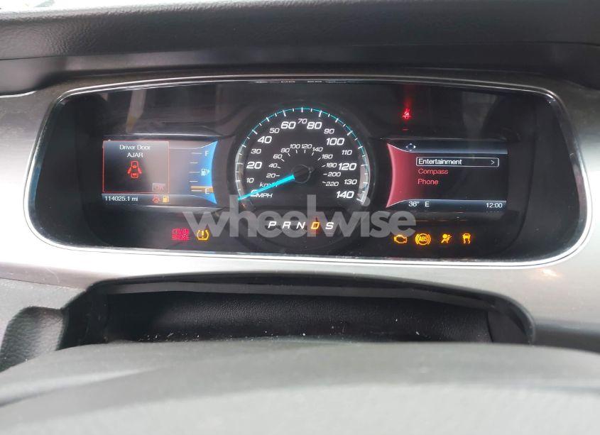 Photo 7 of 2016 Ford Taurus SEL (VIN 1FAHP2H86GG126889)