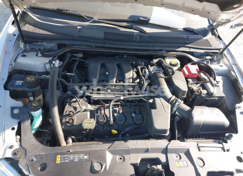 Photo 10 of 2015 Ford Taurus SEL (VIN 1FAHP2H87FG202537)