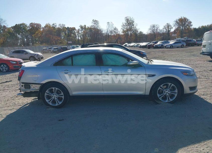 Photo 13 of 2015 Ford Taurus SEL (VIN 1FAHP2H87FG202537)