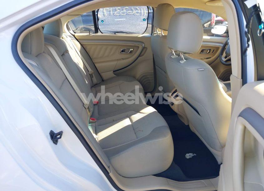 Photo 8 of 2016 Ford Taurus SEL (VIN 1FAHP2H87GG150067)