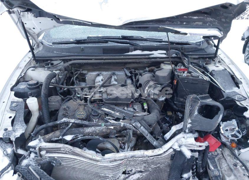 Photo 10 of 2015 Ford Taurus SEL (VIN 1FAHP2H88FG175428)