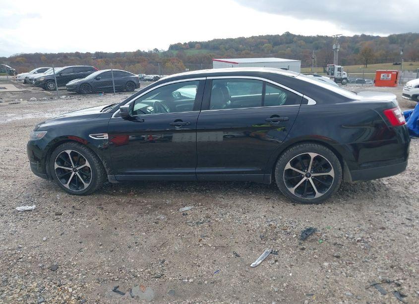 Photo 14 of 2016 Ford Taurus SEL (VIN 1FAHP2H88GG100696)