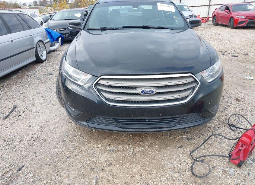 Photo 6 of 2016 Ford Taurus SEL (VIN 1FAHP2H88GG100696)