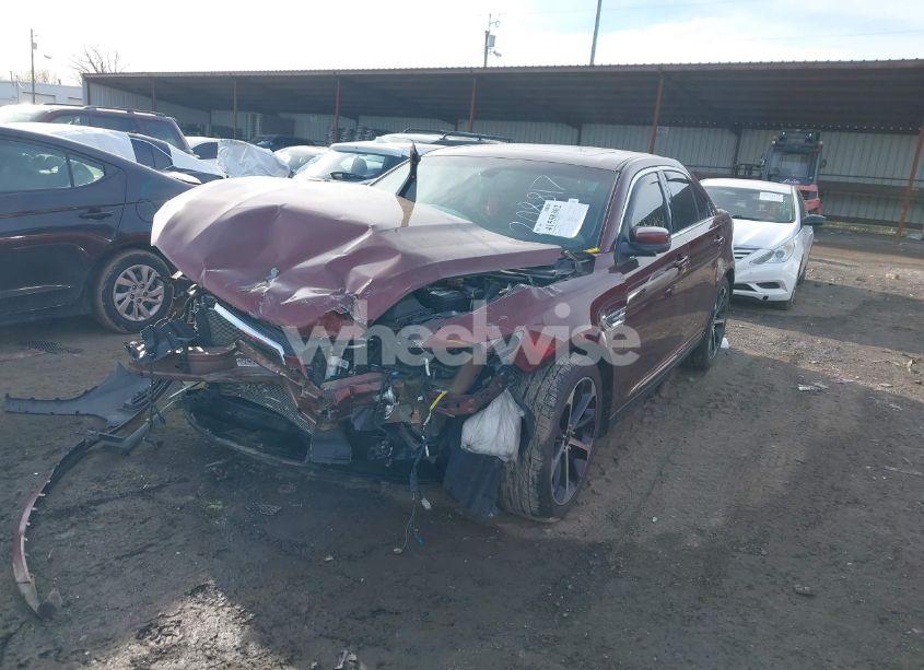 Photo 2 of 2015 Ford Taurus SEL (VIN 1FAHP2H8XFG208817)