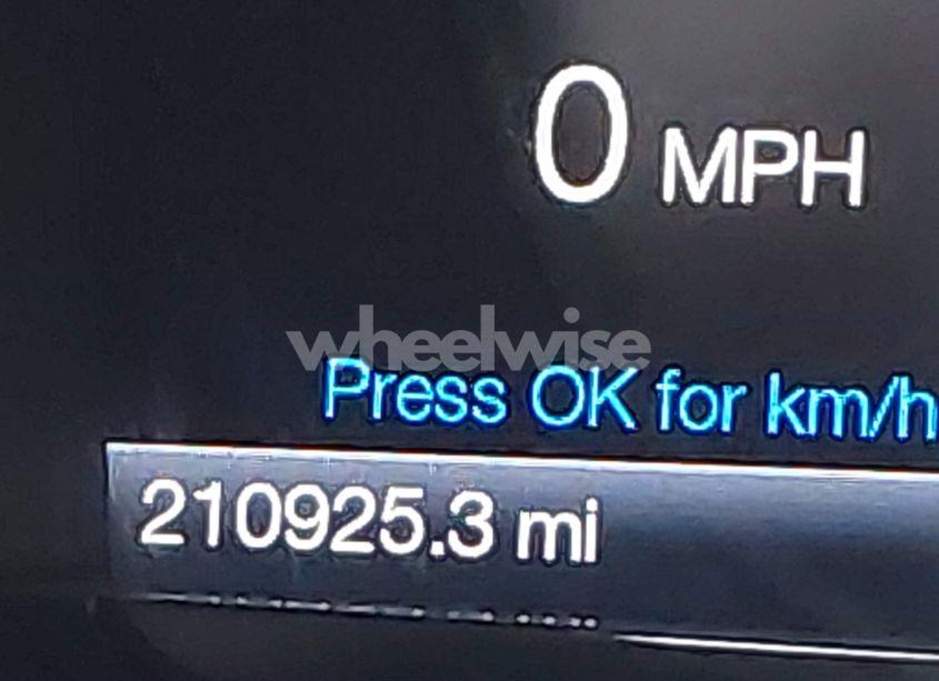 Photo 15 of 2016 Ford Taurus SEL (VIN 1FAHP2H8XGG107326)