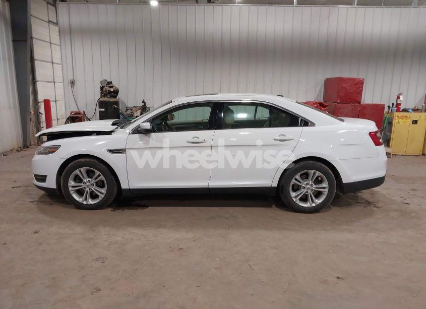 Photo 14 of 2016 Ford Taurus SEL (VIN 1FAHP2H8XGG122764)