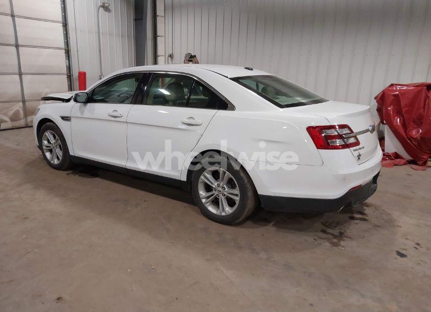 Photo 3 of 2016 Ford Taurus SEL (VIN 1FAHP2H8XGG122764)