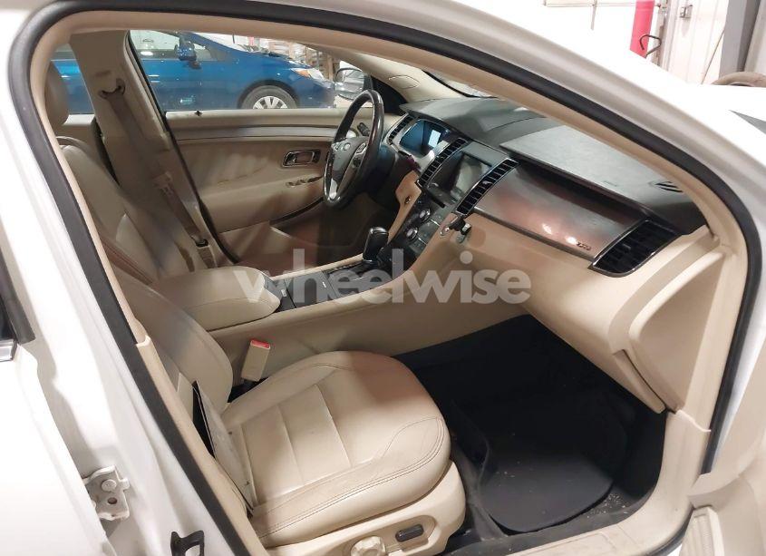 Photo 5 of 2016 Ford Taurus SEL (VIN 1FAHP2H8XGG122764)