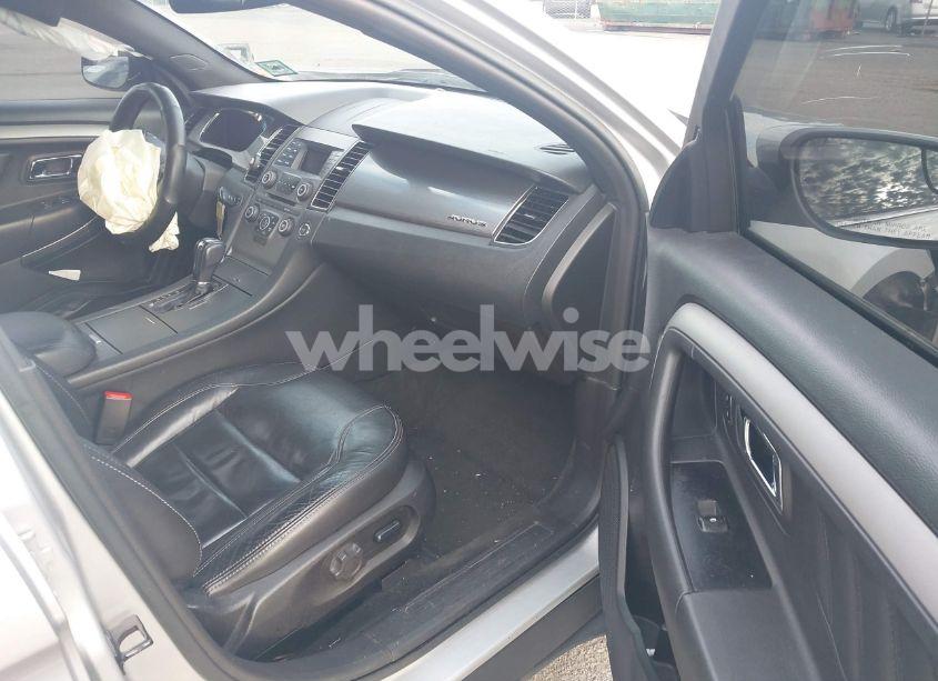 Photo 5 of 2016 Ford Taurus SEL (VIN 1FAHP2H8XGG124367)