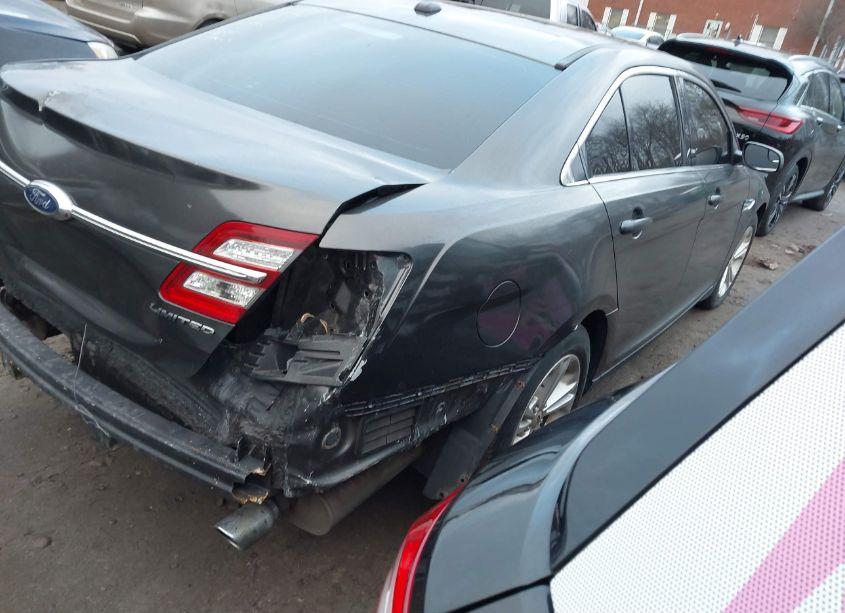 Photo 4 of 2017 Ford Taurus SEL (VIN 1FAHP2H8XHG119588)