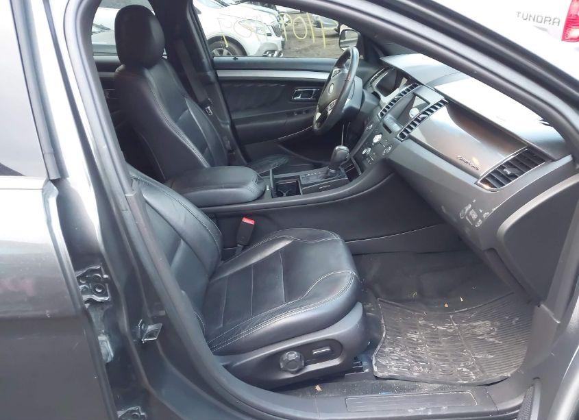 Photo 5 of 2017 Ford Taurus SEL (VIN 1FAHP2H8XHG119588)