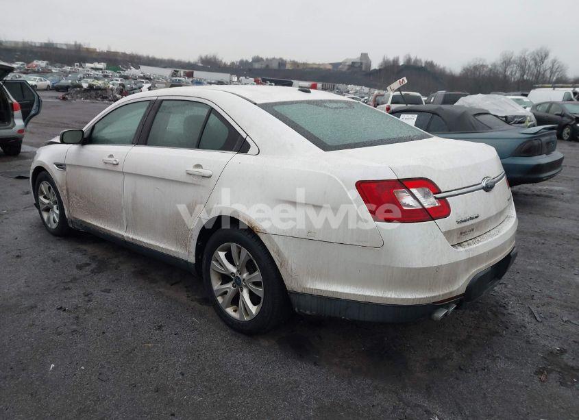 Photo 3 of 2010 Ford Taurus SEL (VIN 1FAHP2HW0AG104408)