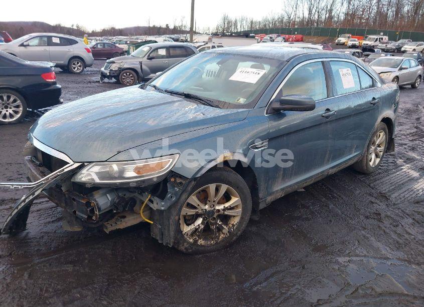 Photo 2 of 2010 Ford Taurus SEL (VIN 1FAHP2HW0AG106286)