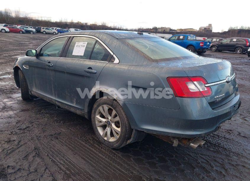 Photo 3 of 2010 Ford Taurus SEL (VIN 1FAHP2HW0AG106286)