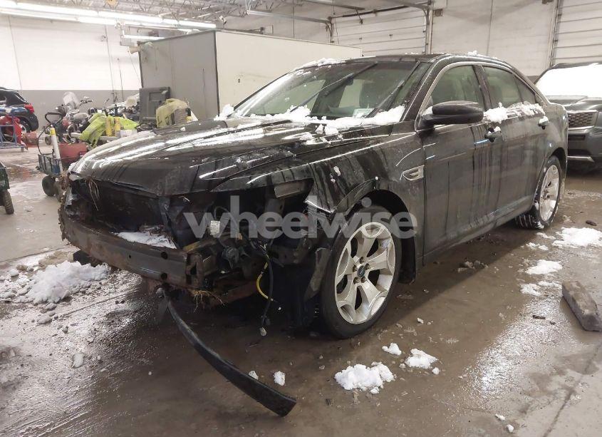 Photo 2 of 2012 Ford Taurus SEL (VIN 1FAHP2HW1CG105540)