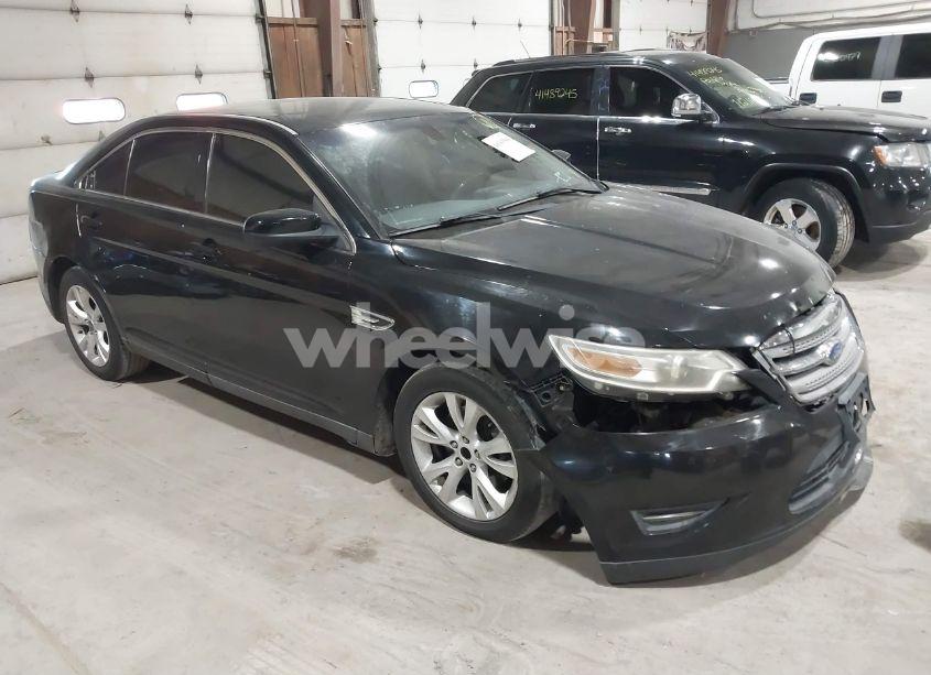 2011 Ford Taurus SEL (VIN 1FAHP2HW2BG190225) main photo