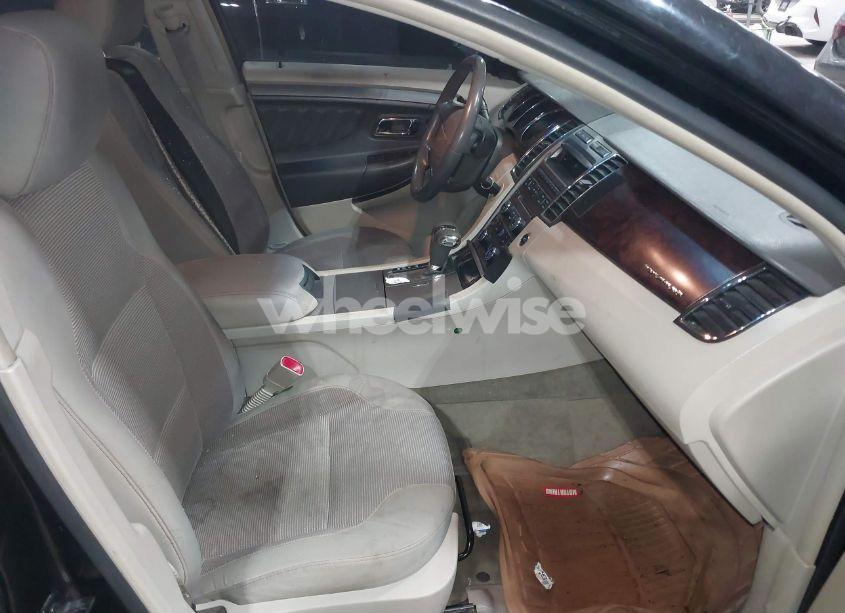 Photo 5 of 2011 Ford Taurus SEL (VIN 1FAHP2HW2BG190225)