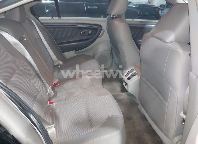 Photo 8 of 2011 Ford Taurus SEL (VIN 1FAHP2HW2BG190225)