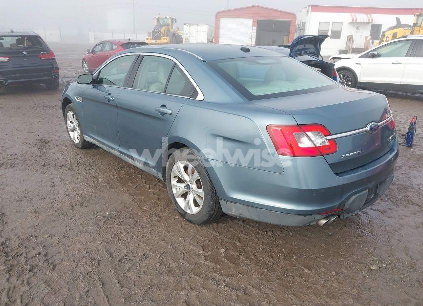 Photo 3 of 2010 Ford Taurus SEL (VIN 1FAHP2HW7AG163830)
