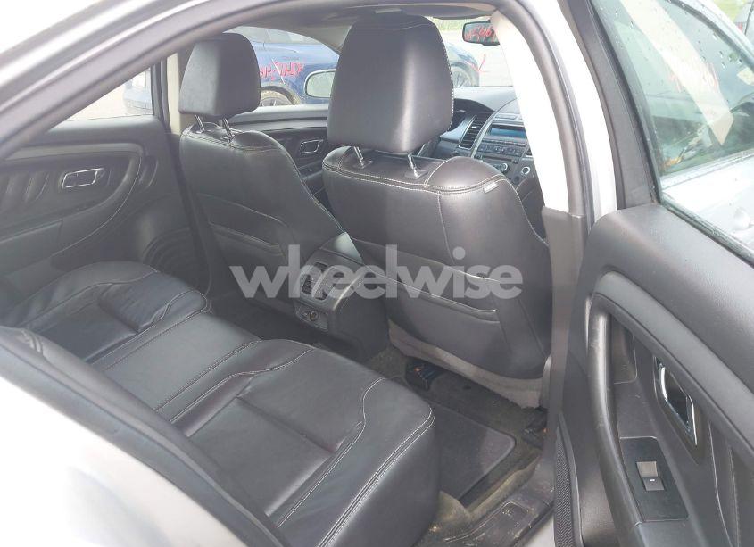 Photo 8 of 2011 Ford Taurus SEL (VIN 1FAHP2HW8BG176832)