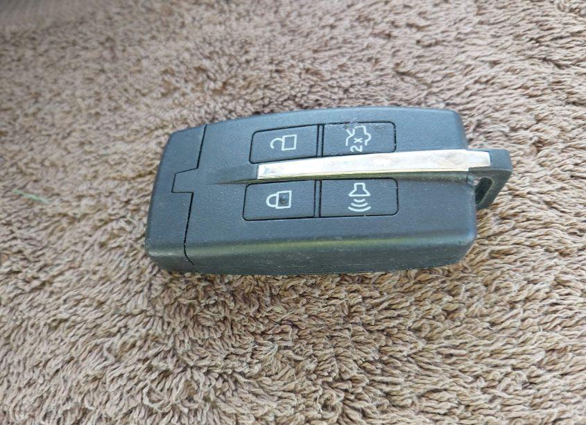 Photo 11 of 2010 Ford Taurus SEL (VIN 1FAHP2HWXAG139957)