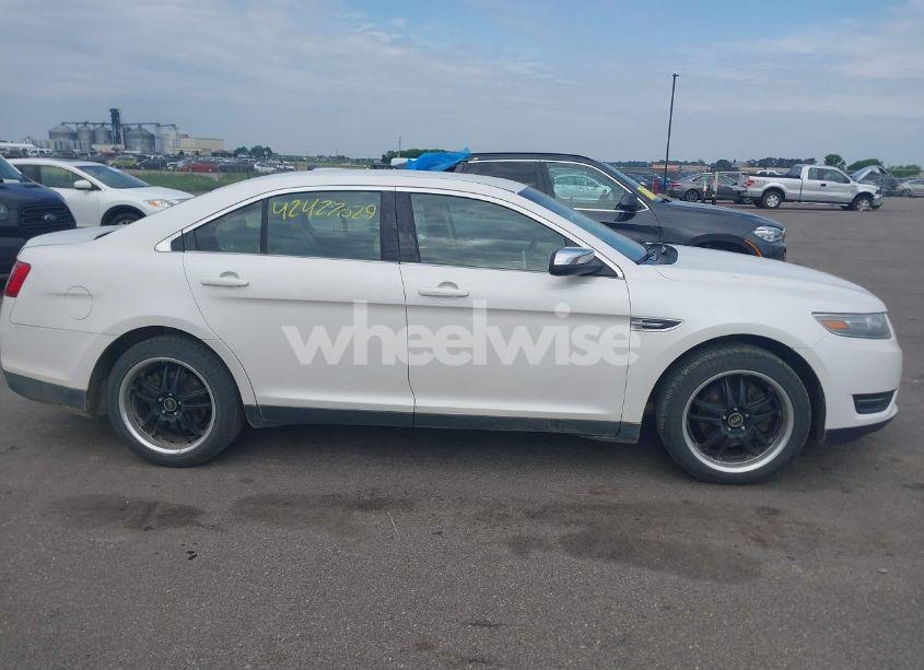 Photo 13 of 2014 Ford Taurus LIMITED (VIN 1FAHP2J81EG134518)