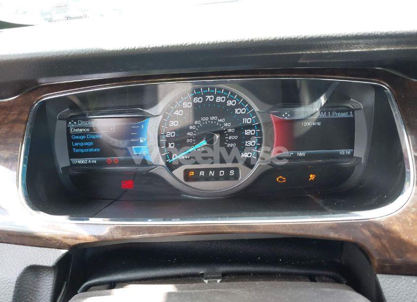 Photo 7 of 2018 Ford Taurus LIMITED (VIN 1FAHP2J81JG130687)