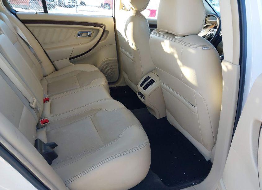 Photo 8 of 2014 Ford Taurus LIMITED (VIN 1FAHP2J83EG132804)