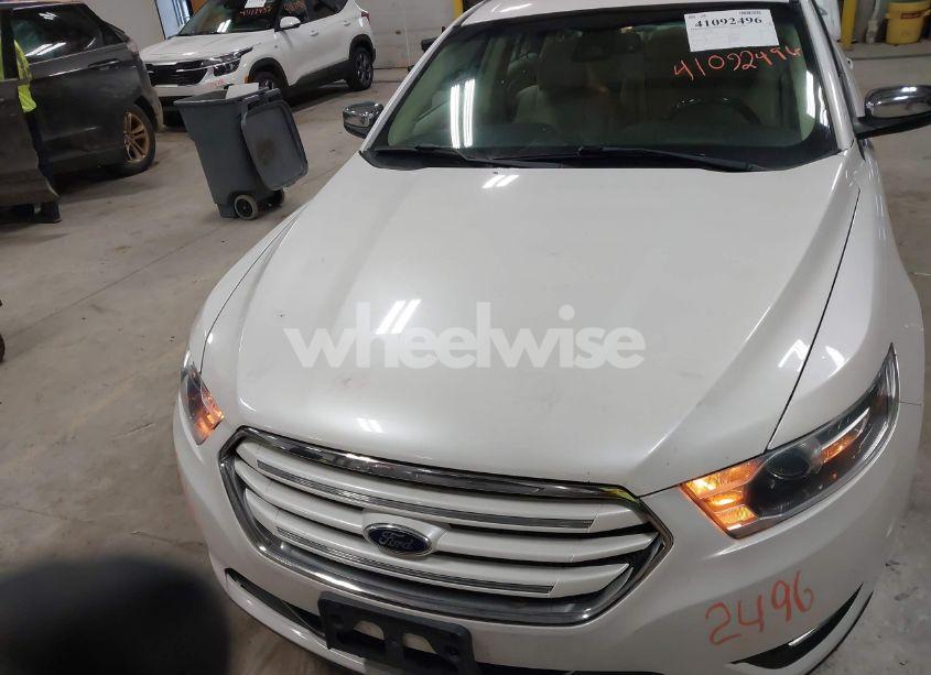 Photo 12 of 2015 Ford Taurus LIMITED (VIN 1FAHP2J85FG143692)