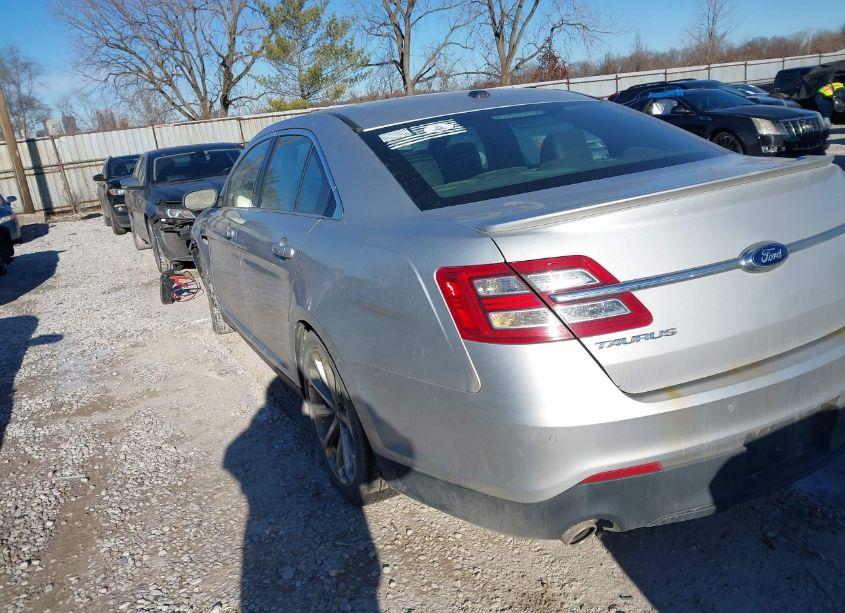 Photo 3 of 2015 Ford Taurus LIMITED (VIN 1FAHP2J86FG110166)