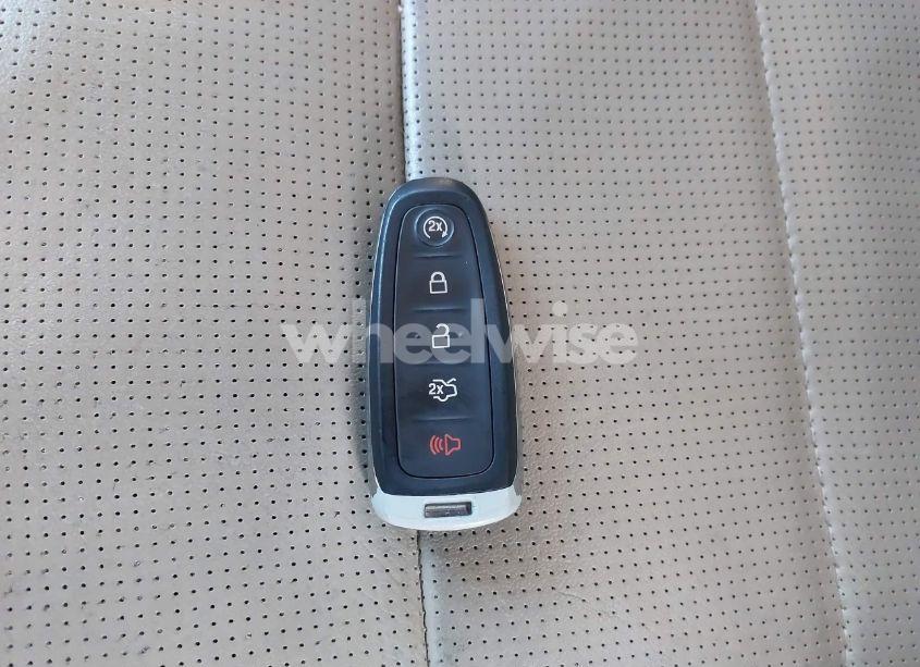 Photo 11 of 2017 Ford Taurus LIMITED (VIN 1FAHP2J86HG136785)