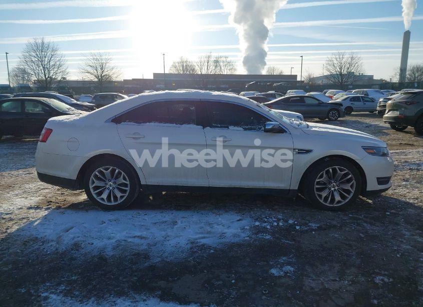 Photo 13 of 2017 Ford Taurus LIMITED (VIN 1FAHP2J86HG136785)