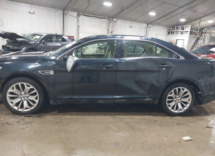 Photo 13 of 2014 Ford Taurus LIMITED (VIN 1FAHP2J88EG143443)