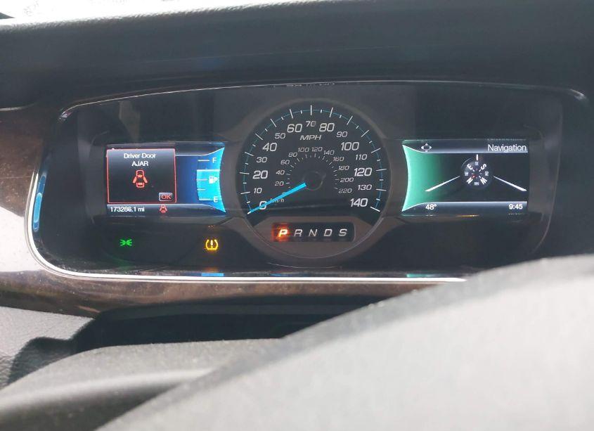 Photo 7 of 2016 Ford Taurus LIMITED (VIN 1FAHP2J89GG143888)