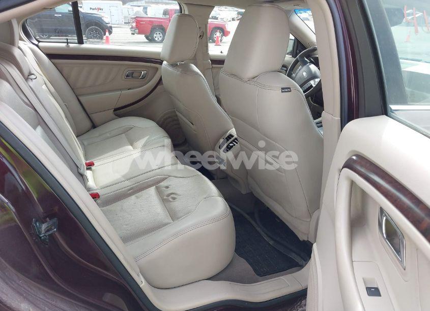 Photo 8 of 2011 Ford Taurus LIMITED (VIN 1FAHP2JW1BG108950)