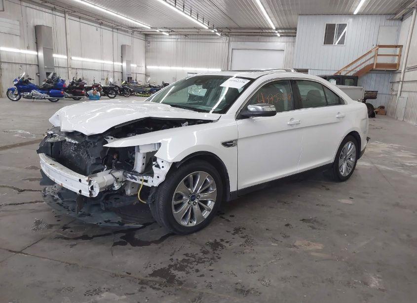 Photo 2 of 2011 Ford Taurus LIMITED (VIN 1FAHP2JW2BG114823)