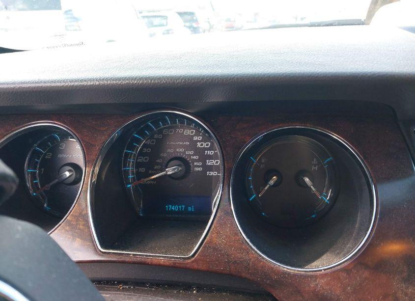 Photo 7 of 2010 Ford Taurus LIMITED (VIN 1FAHP2JW3AG112514)