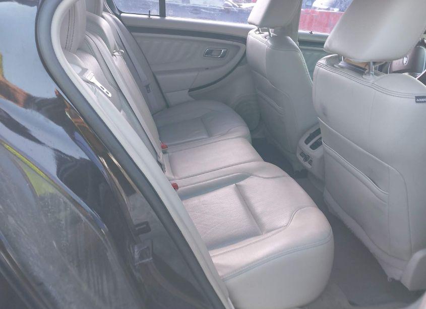 Photo 8 of 2010 Ford Taurus LIMITED (VIN 1FAHP2JW3AG112514)