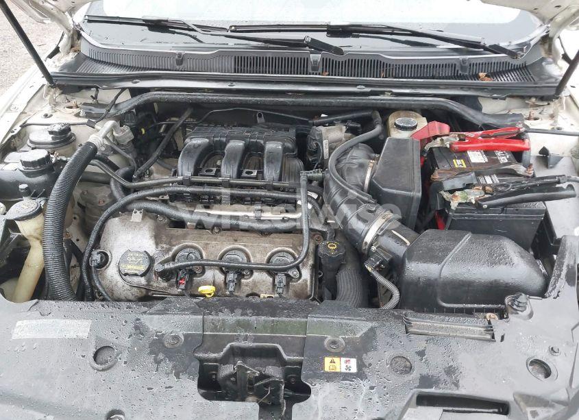 Photo 10 of 2010 Ford Taurus LIMITED (VIN 1FAHP2JW7AG106442)