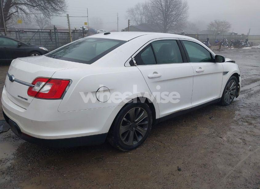 Photo 4 of 2010 Ford Taurus LIMITED (VIN 1FAHP2JW7AG106442)