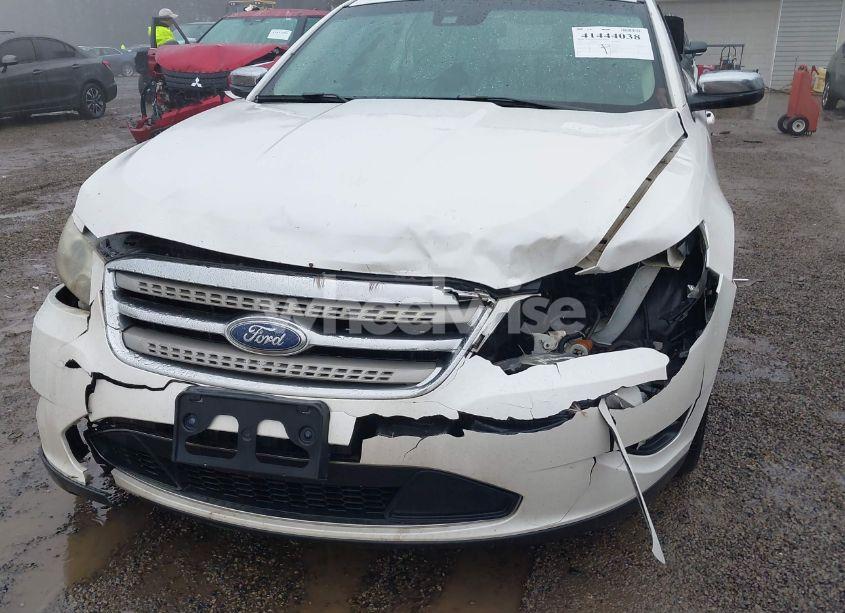 Photo 6 of 2010 Ford Taurus LIMITED (VIN 1FAHP2JW7AG106442)