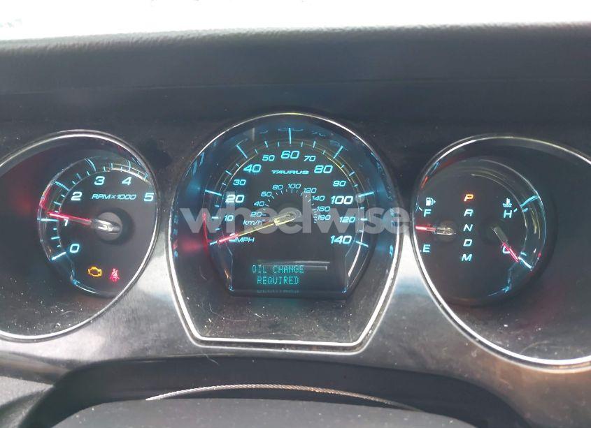 Photo 7 of 2010 Ford Taurus LIMITED (VIN 1FAHP2JW7AG106442)