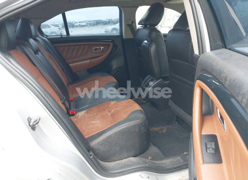 Photo 8 of 2010 Ford Taurus SHO (VIN 1FAHP2KT0AG130490)