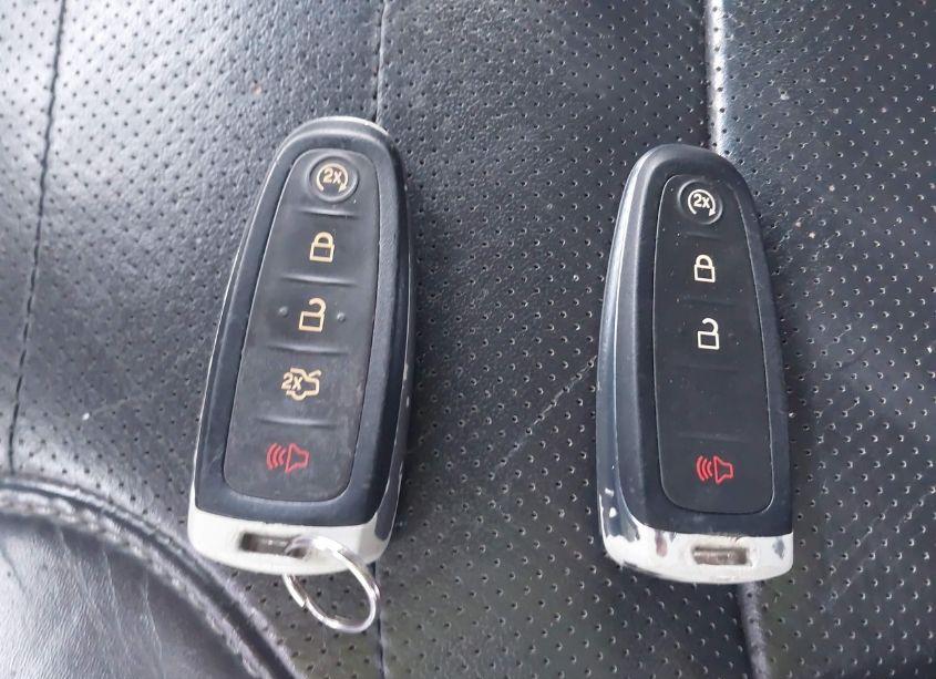 Photo 11 of 2013 Ford Taurus SHO (VIN 1FAHP2KT0DG174591)