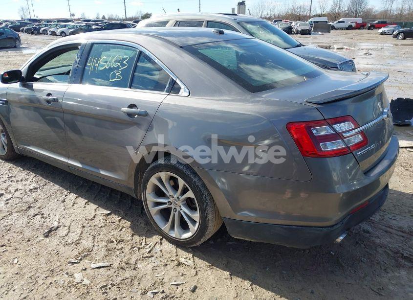 Photo 3 of 2014 Ford Taurus SHO (VIN 1FAHP2KT0EG135467)