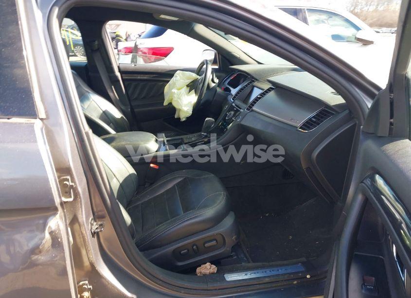 Photo 5 of 2014 Ford Taurus SHO (VIN 1FAHP2KT0EG135467)