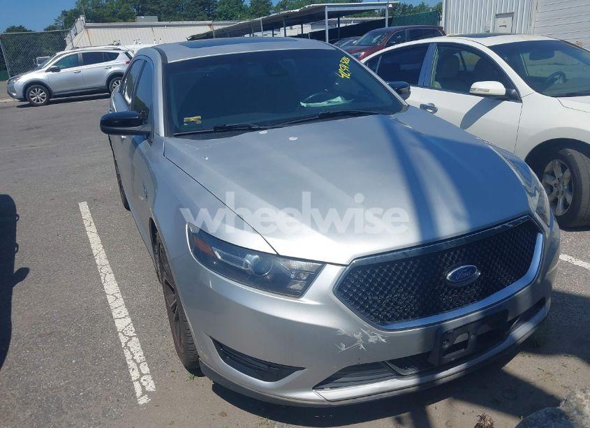 2015 Ford Taurus SHO (VIN 1FAHP2KT0FG191815) main photo
