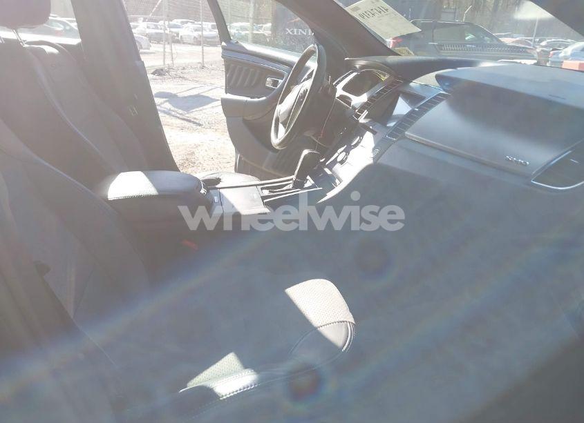 Photo 5 of 2016 Ford Taurus SHO (VIN 1FAHP2KT0GG133009)